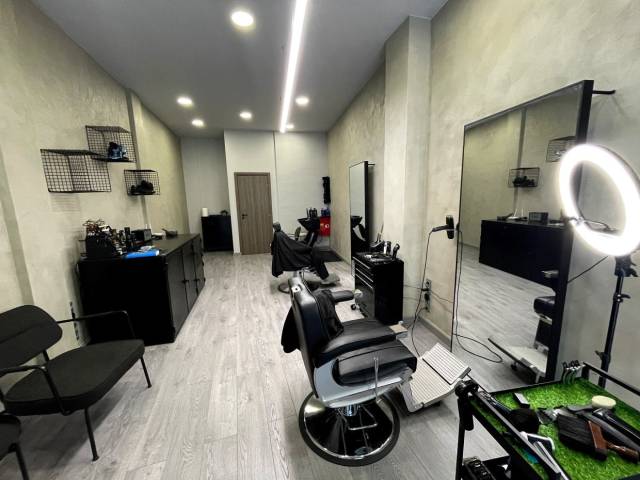 Ανακαίνιση Μελέτη και Κατασκευή Κουρείου